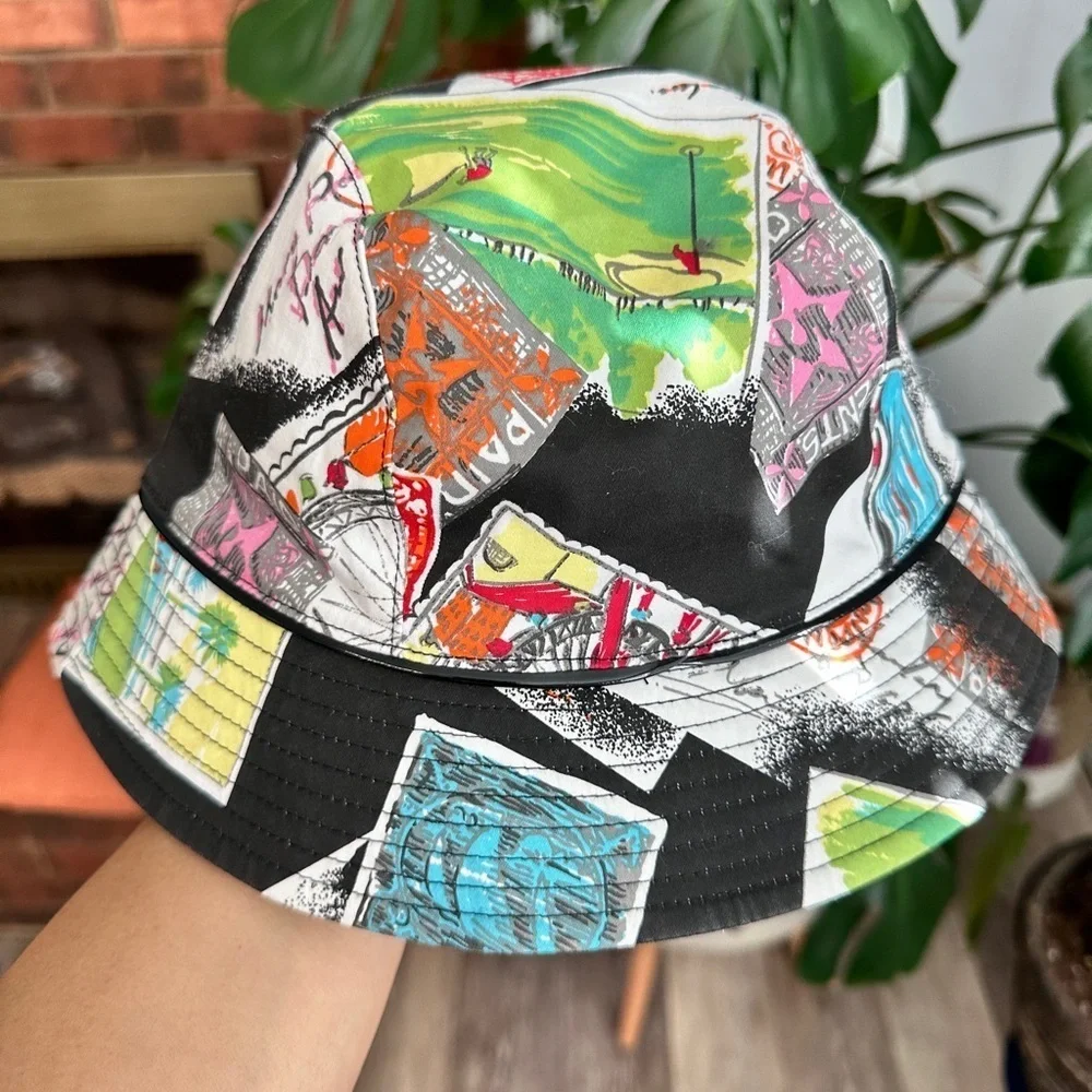 Liz Claiborne Unisex Colorful bucket hat (travel, Golf, motif